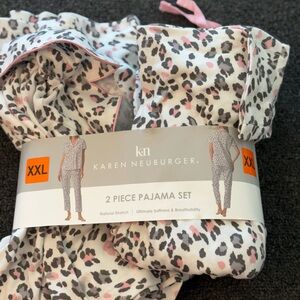 Karen Neuburger White Pajama Set with Pink and Gray Leopard Print